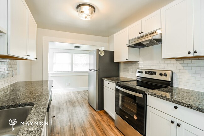 Building Photo - Three-Bedroom Home in Rock Hill