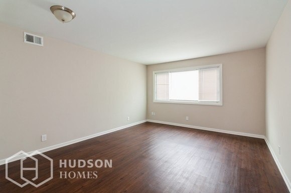 Foto del edificio - 103 Harbor Dr