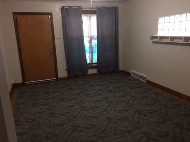 Building Photo - WE HAVE A PENDING APPLICATION