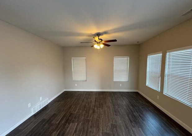 Building Photo - 3763 W Drexler Dr