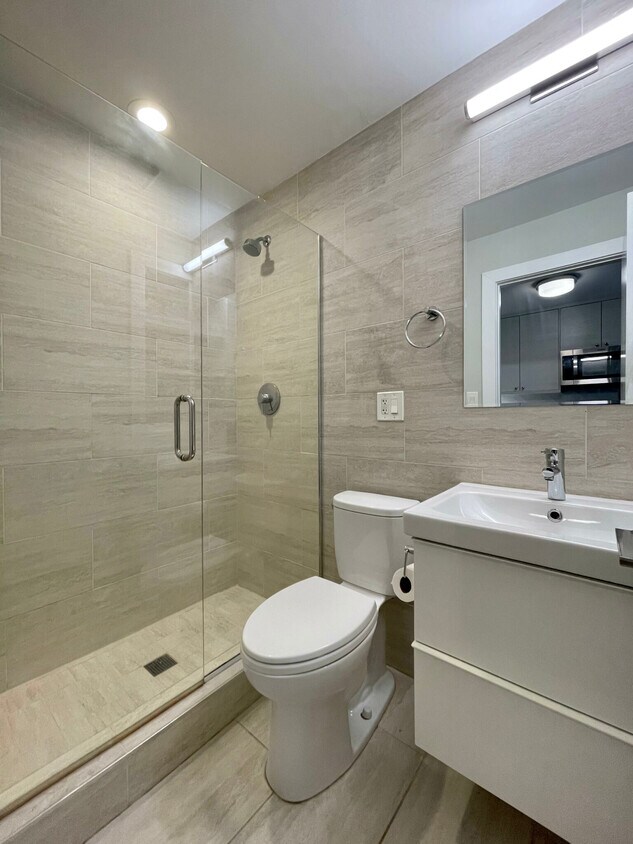 Foto del edificio - 5952-5960 N Winthrop Ave