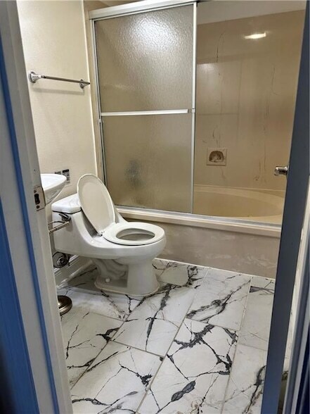 Foto del edificio - 2500 Houma Blvd