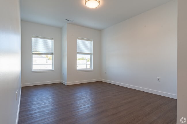 Model Unit Layout - Master Bedroom - Galena Commons