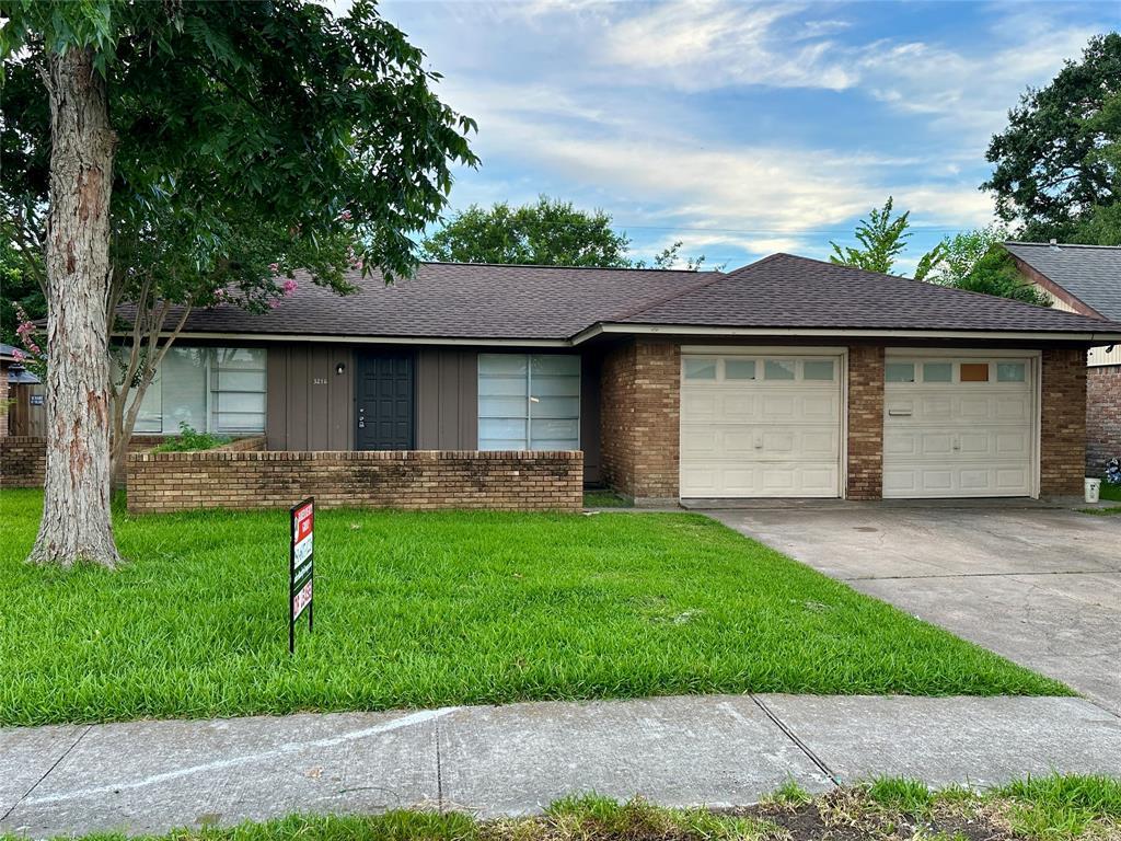 Foto principal - 3216 Edmonton Dr
