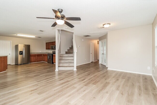 Foto del edificio - 316 Dakota Ridge Dr