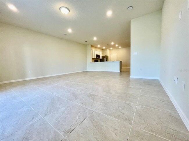 Building Photo - 1986 Canny Cv