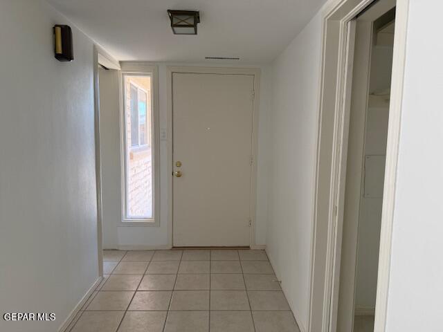 Building Photo - 4120 Larchmont Dr