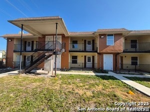 Foto principal - 3718 Pleasanton Rd