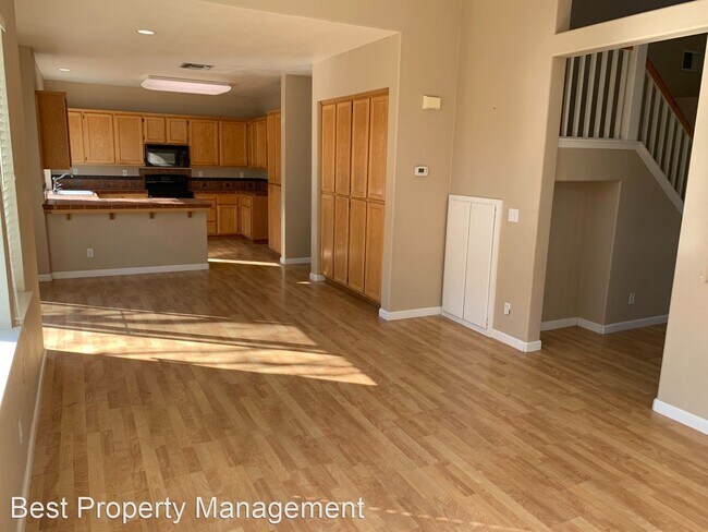 Foto del edificio - 3 br, 3 bath House - 1842 Highland Way