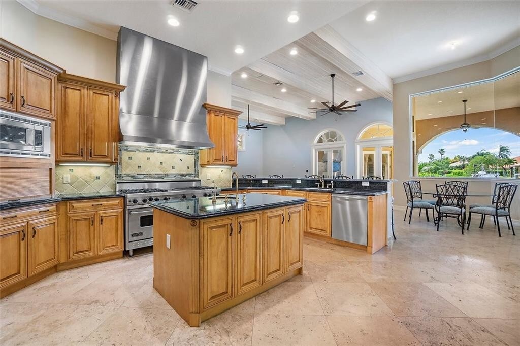 Foto principal - 18788 SE Windward Island Ln