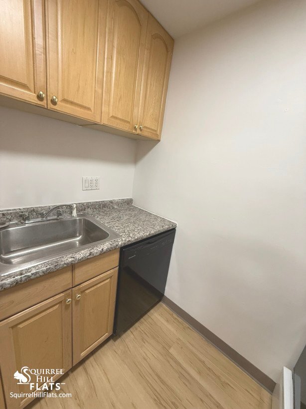 Foto del edificio - 5710 Phillips Ave