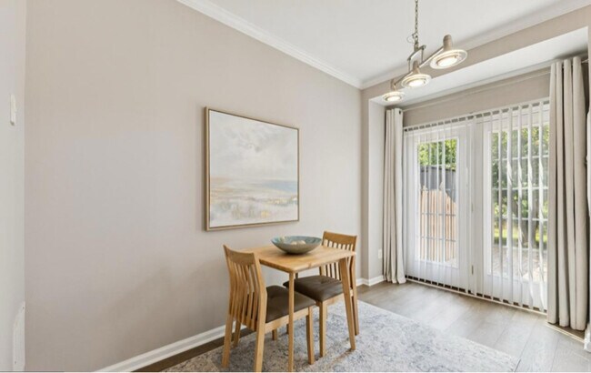 Foto del edificio - 44203 Litchfield Terrace