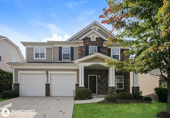 Primary Photo - 117 Tulip Drive, Mooresville, NC 28117