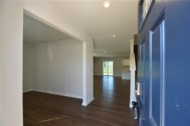 Foto del edificio - 8421 Limerick Ln