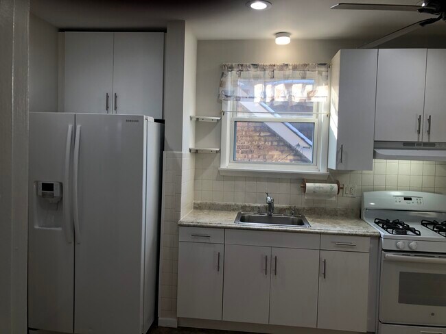 Building Photo - 4526 N Menard Ave