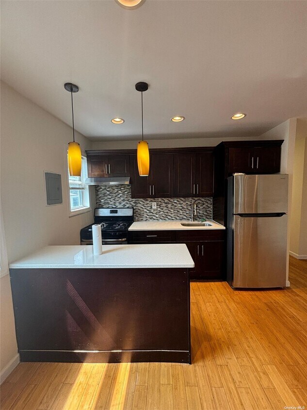 Foto principal - 155-37 115th Dr
