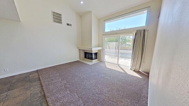 Foto del edificio - 22097 Newbridge Dr