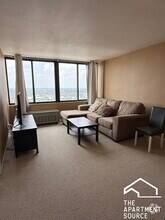 Building Photo - 2754 N Hampden Ct