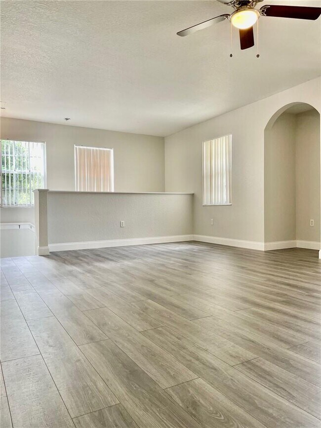 Foto del edificio - 2301 Belmont Ln