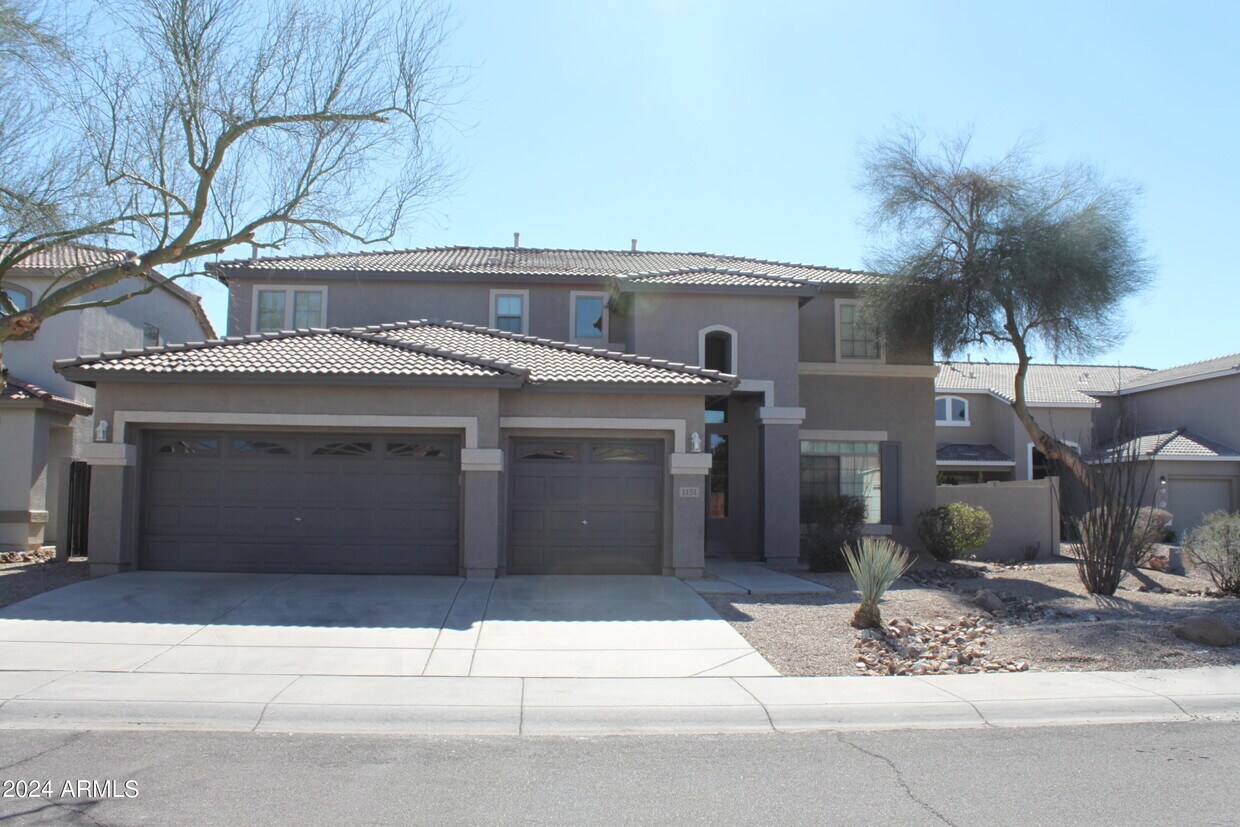Primary Photo - 1151 E Springfield Pl