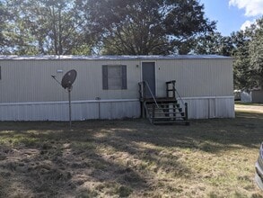 Building Photo - 415 Green Oak Rd