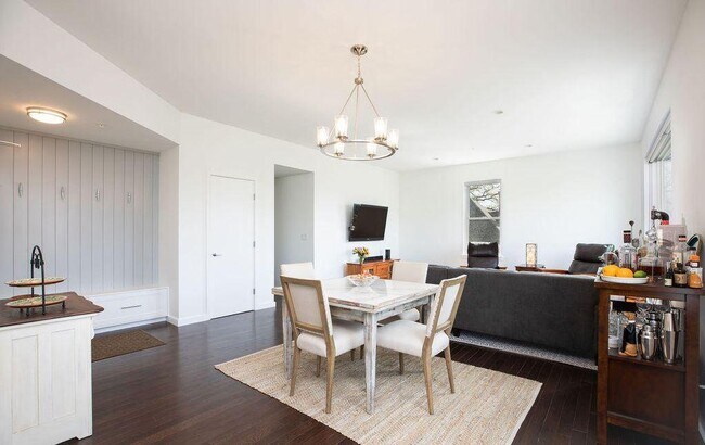 open concept living - 19 Ocean Ave