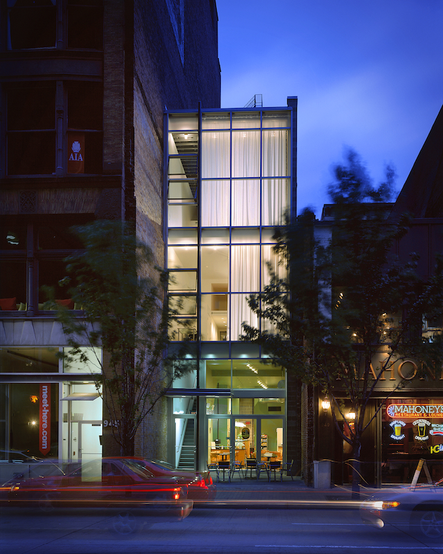 The building - 947 Liberty Ave