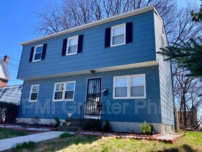 Building Photo - 1523 W Cheltenham Ave