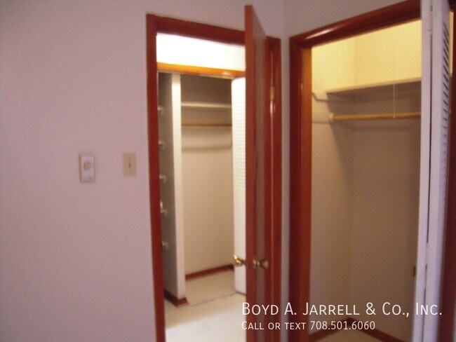 Foto del edificio - 431 Dixie Hwy