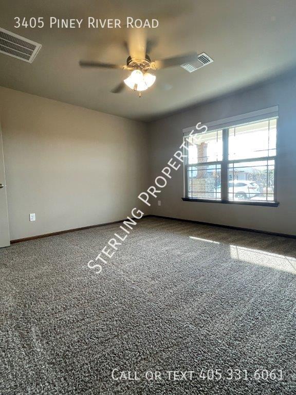 Foto del edificio - 3405 Piney River Dr