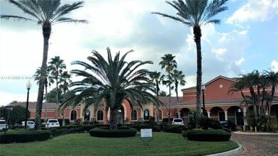 Building Photo - 4402 SW 160th Ave