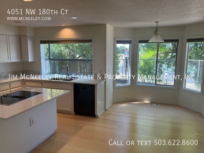 Foto del edificio - 4051 NW 180th Ct