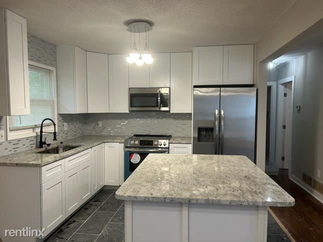 Foto del edificio - 3 br, 2 bath House - 2615 Yale Terrace