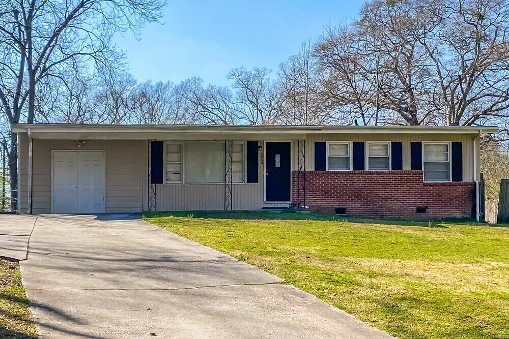 Foto principal - 6869 Delta Dr