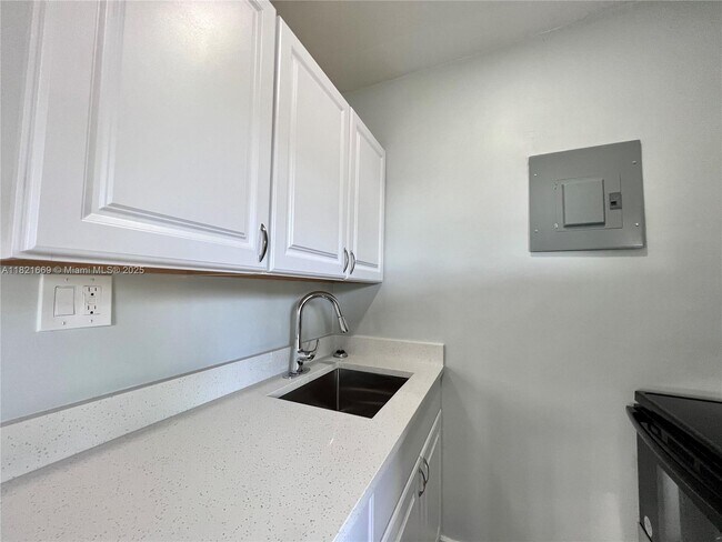 Foto del edificio - 2901 NW 18th St