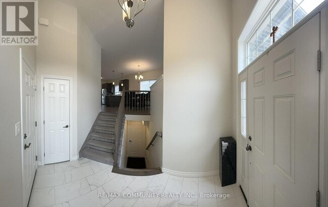 Building Photo - 119 Gavey St