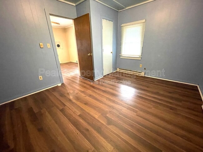 Foto del edificio - 51 Quarter Moon Rd