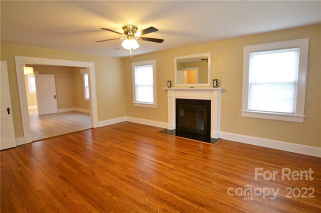 Foto del edificio - 3360 Highland Ave NE