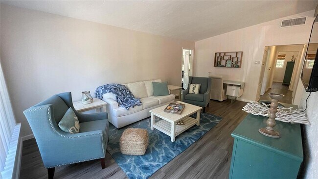 Foto del edificio - 2504 S Milmar Dr