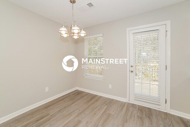 Foto del edificio - 3 Bedroom Pet-Friendly Home in Douglasvill...