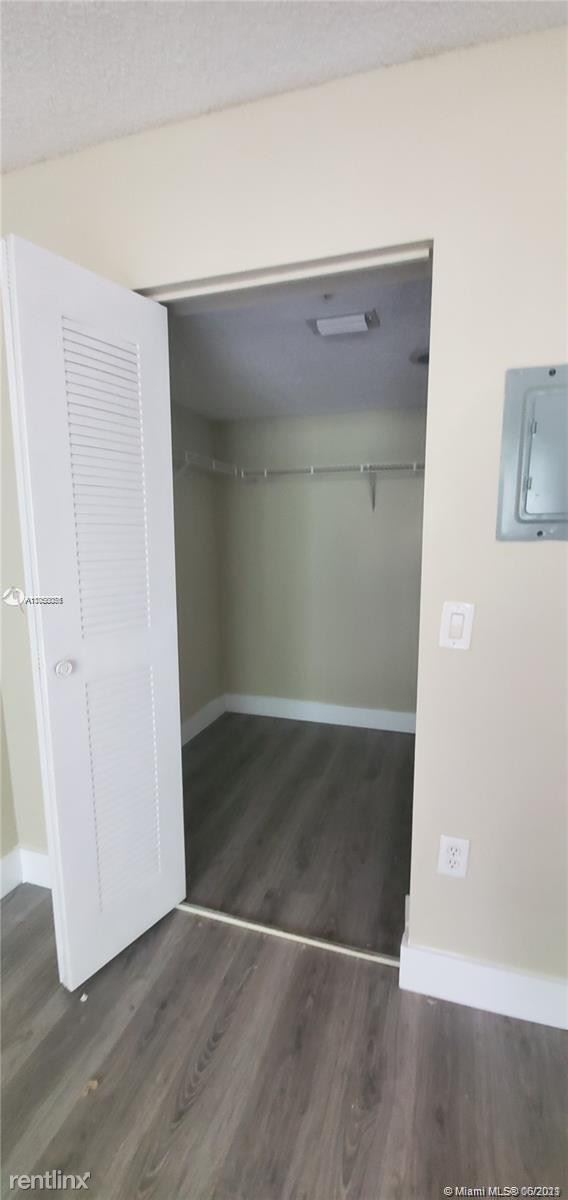 Foto del edificio - 4151 Haverhill Rd