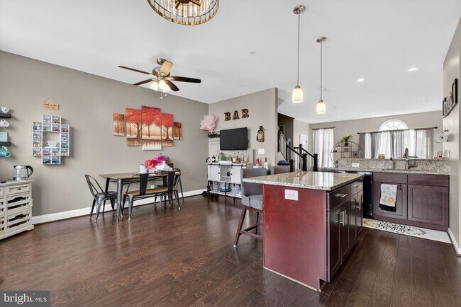 Foto del edificio - 806 Maury Ave