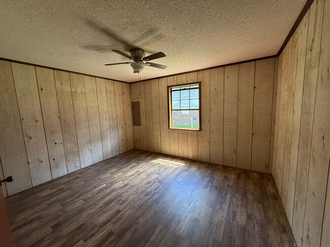 Foto del edificio - Oak Ridge Apartment