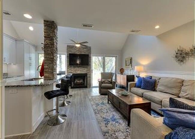 Foto del edificio - 2 BR, 2 BA Spring Lake Condo