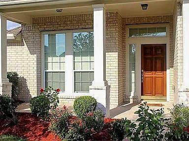 Building Photo - 3257 Gladewater Ln