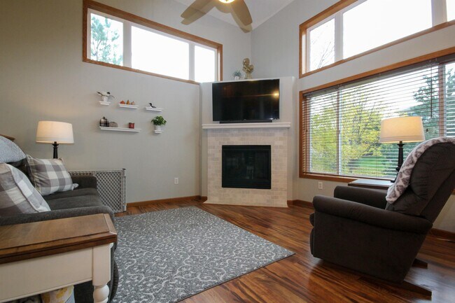 Foto del edificio - 18904 Inca Ave