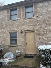 Building Photo - 200 McDaniel Ave