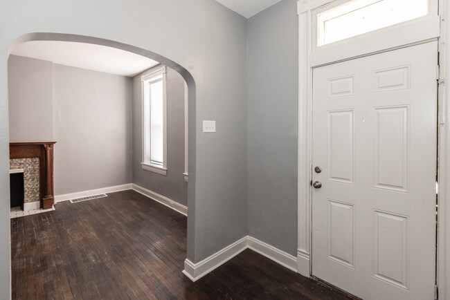 Foto del edificio - 3511 Itaska St