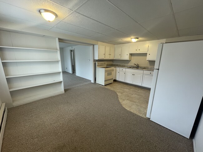 Photo - Lincoln/Garfield St Apartment