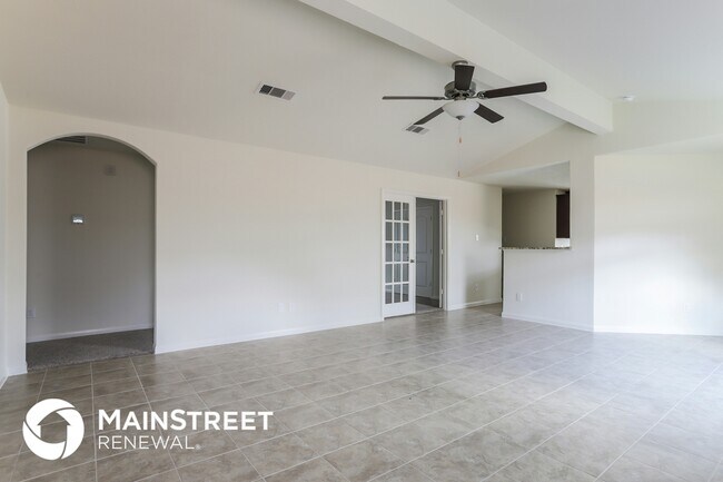 Foto del edificio - 1123 Diamond Drape Dr